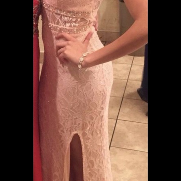 Dress - Picture 7 of 8